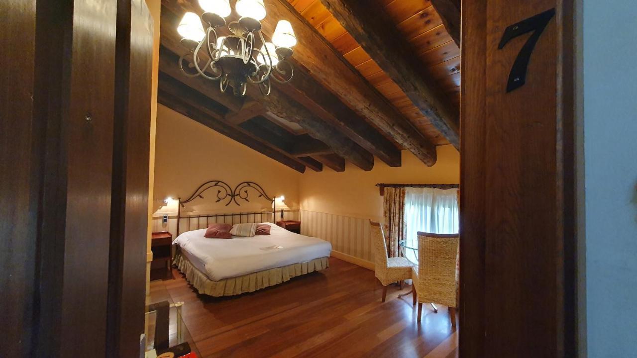 El Rincon De Rascafria Hotel ภายนอก รูปภาพ