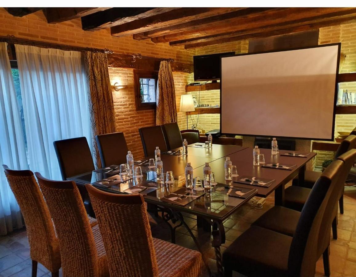 El Rincon De Rascafria Hotel ภายนอก รูปภาพ